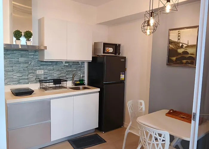 Aparthotel 1bedroom Condotel In Azure Urban Near Naia #br1 Manila