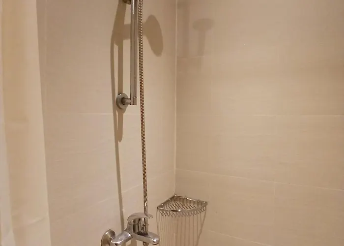 1bedroom Condotel In Azure Urban Near Naia #br1