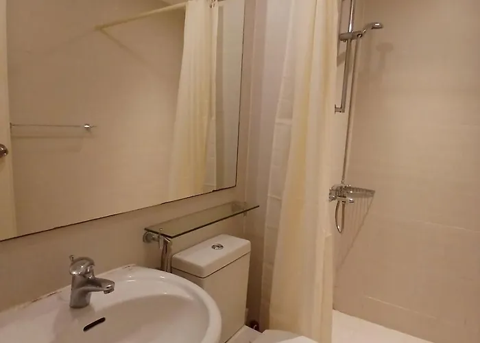 1bedroom Condotel In Azure Urban Near Naia #br1 Aparthotel 4*